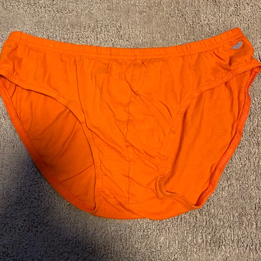 American Active men’s low rise brief XXL RUNS SMALL